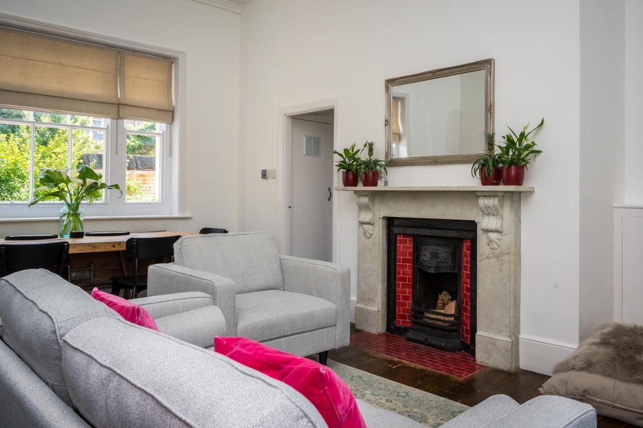 Birdsong & Pine: Parking & Garden Apartment Worthing Exterior foto